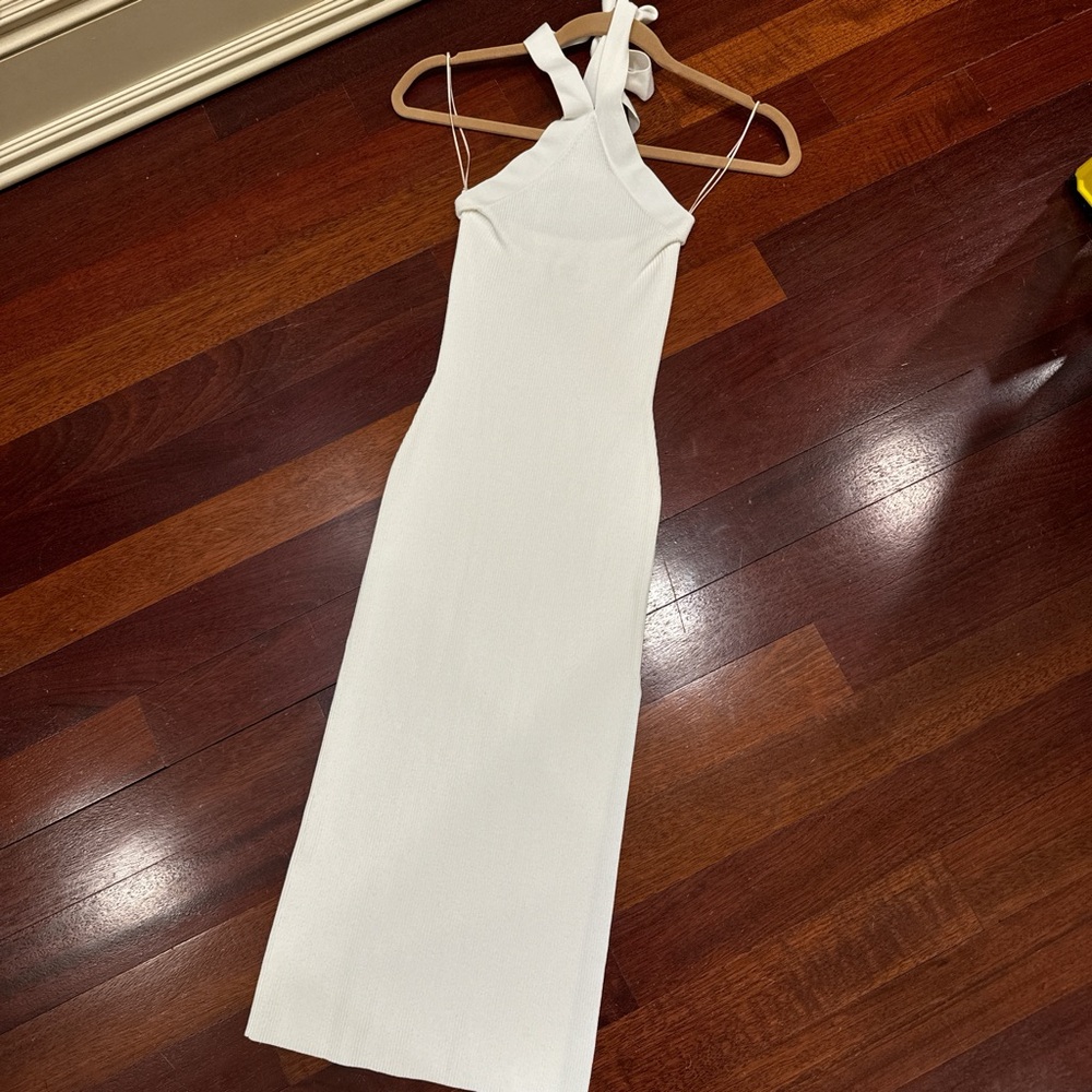White midi dress from Aritzia , Winfred size xs